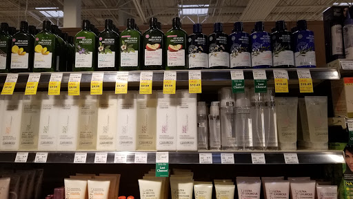 Grocery Store «Whole Foods Market», reviews and photos, 19440 NW Cornell Rd, Hillsboro, OR 97124, USA