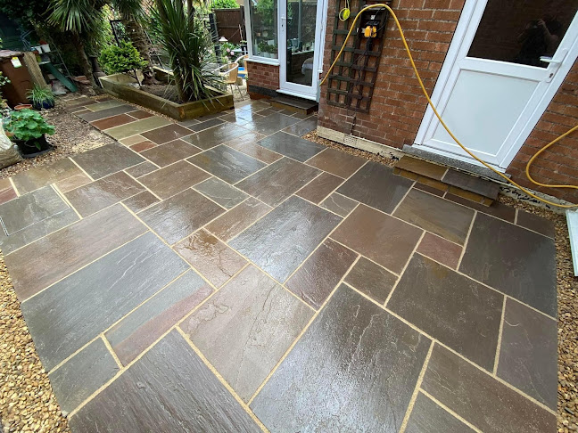 Comments and reviews of Greencroft Driveway and Landscapes Ltd