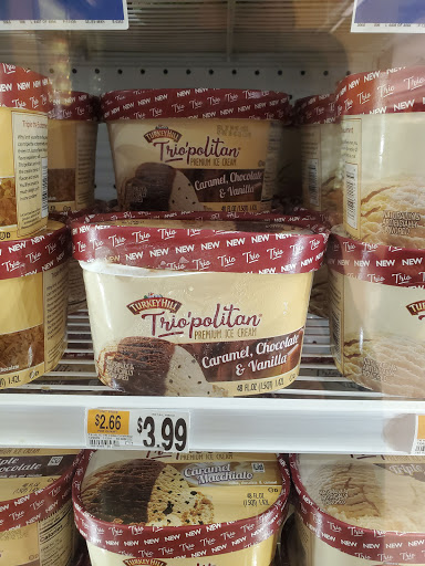 Shopping Mall «Ravenwood Shopping Center», reviews and photos, 910 Taylor Ave, Towson, MD 21286, USA