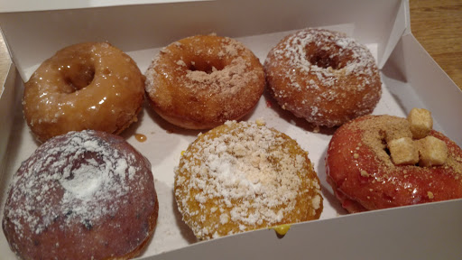 Donut Shop «The Doh-Nuh T Co.», reviews and photos, 108 Lincoln Way W, Chambersburg, PA 17201, USA