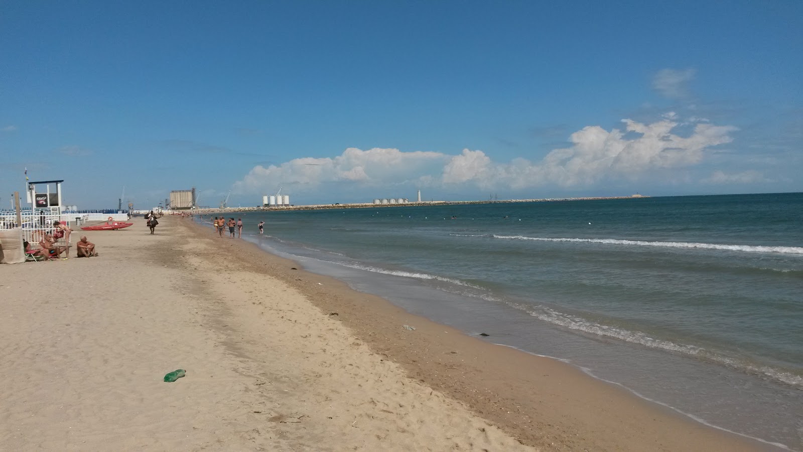 Litoranea di Levante'in fotoğrafı i̇nce kahverengi kum yüzey ile