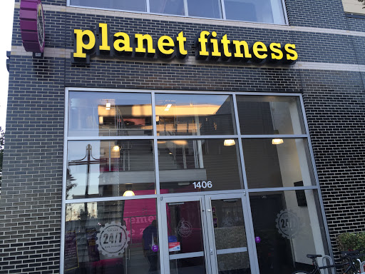 Gym «Planet Fitness», reviews and photos, 1406 Okie St NE, Washington, DC 20002, USA