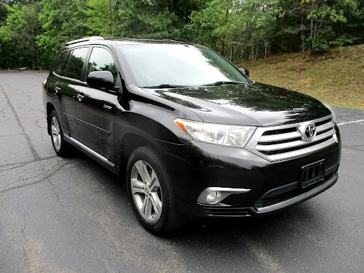 Used Car Dealer «Select Used Cars», reviews and photos, 117 Main St, Medway, MA 02053, USA