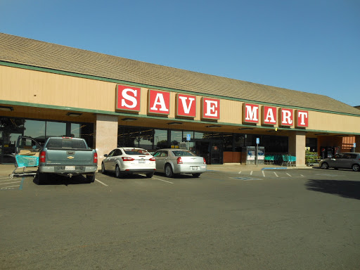 Save Mart Supermarkets, 260 California 65, Lindsay, CA 93247, USA, 