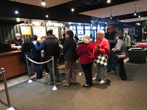 Movie Theater «Fleur Cinema & Café», reviews and photos, 4545 Fleur Dr, Des Moines, IA 50321, USA