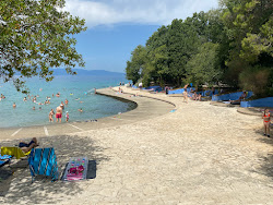 Foto di Haludovo Beach area servizi