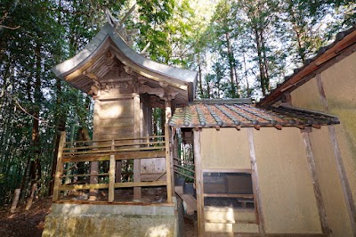 八幡宮（多賀）