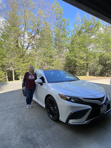 Car Dealer «Grants Pass Toyota», reviews and photos, 375 Redwood Hwy, Grants Pass, OR 97527, USA