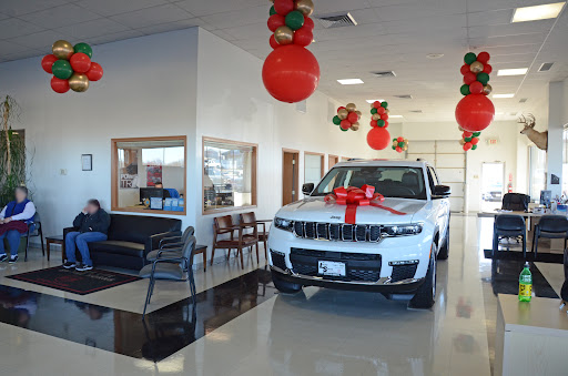 Car Dealer «Lucas-Smith Chrysler Center», reviews and photos, 1600 Parkway W, Festus, MO 63028, USA