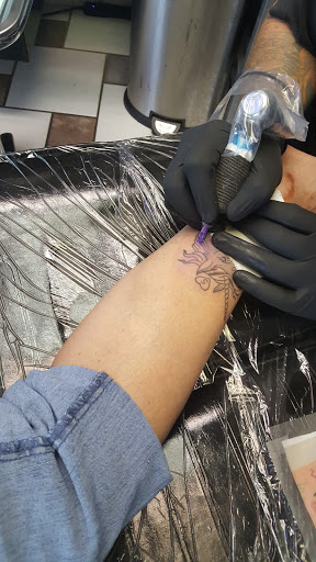 Tattoo Shop «Love-n-Hate Tattoo», reviews and photos, 2302 TX-121 BUS, Lewisville, TX 75067, USA
