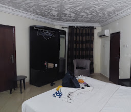 Landmark Villa Suites photo