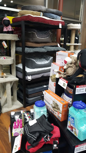 Pet Store «Pet Valu», reviews and photos, 385 N Central Ave, Hartsdale, NY 10530, USA