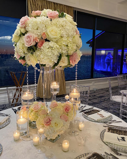 Florist «A Special Rose Florist», reviews and photos, 14546 Bruce B Downs Blvd, Tampa, FL 33613, USA