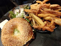 Hamburger du Restaurant français Les 2 Zèbres à Le Neubourg - n°3