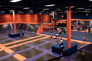 SkyZone Lindavista image