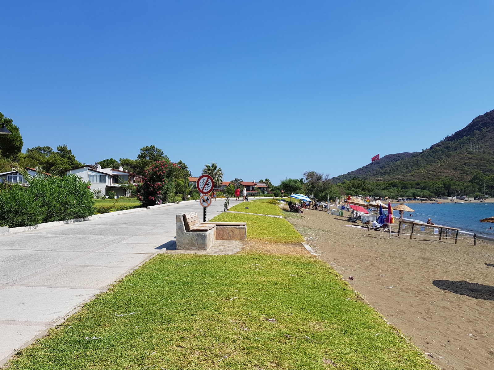 Aktur beach'in fotoğrafı birden fazla uzun koy ile birlikte