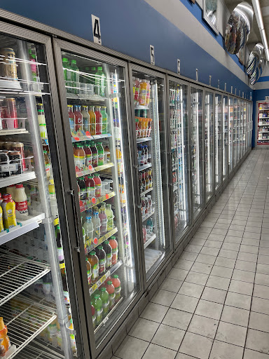 Liquor Store «Track Party Store Inc», reviews and photos, 24011 Dequindre Rd, Hazel Park, MI 48030, USA