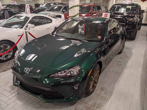 Car Dealer «Plaza Auto Mall», reviews and photos, 2740 Nostrand Ave, Brooklyn, NY 11210, USA