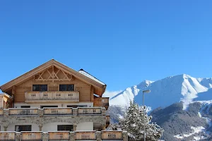 Wens Chalets image