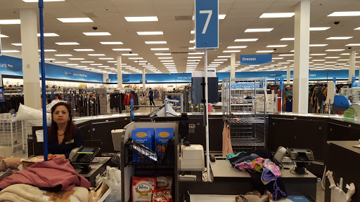 Clothing Store «Ross Dress for Less», reviews and photos, 15301 Manchester Rd, Ballwin, MO 63011, USA