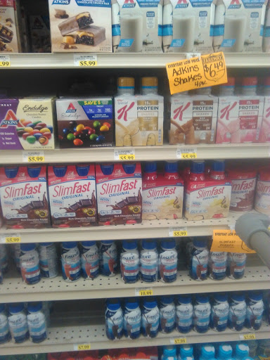 Grocery Store «Fareway Grocery», reviews and photos, 2100 Cedar Plaza Dr, Muscatine, IA 52761, USA