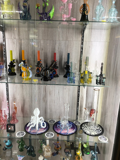 Tobacco Shop «Marleys Smoke Shop», reviews and photos, 6410 Charlotte Pike #116, Nashville, TN 37209, USA