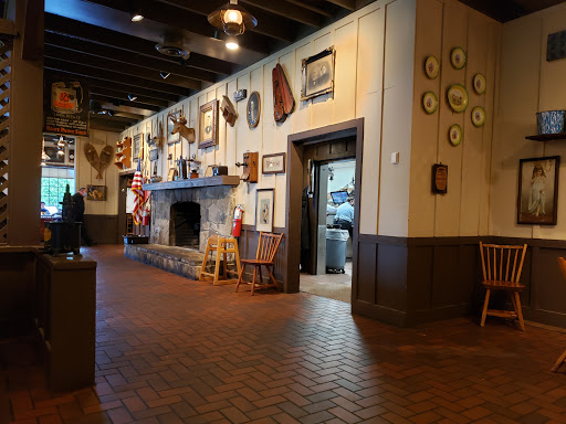 American Restaurant «Cracker Barrel Old Country Store», reviews and photos, 103 Paradise St, Manchester, TN 37355, USA