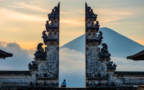 Gusti Bali Tours image