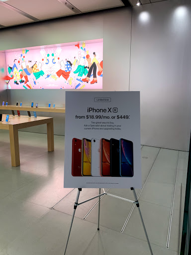 Computer Store «Apple Barton Creek», reviews and photos, 2901 S Capital of Texas Hwy, Austin, TX 78746, USA