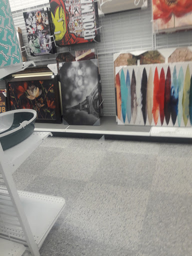 Clothing Store «Ross Dress for Less», reviews and photos, 10700 MacArthur Blvd, Oakland, CA 94605, USA