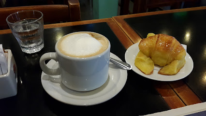 Cafe de la Esquina