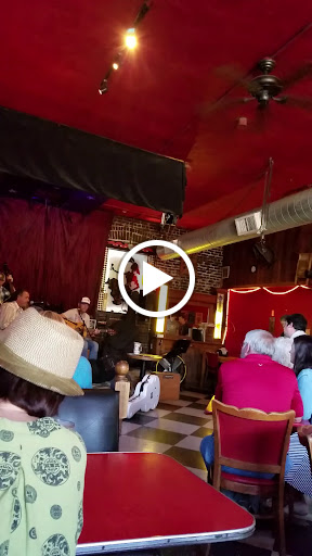 Restaurant «Laurelthirst Public House», reviews and photos, 2958 NE Glisan St, Portland, OR 97232, USA