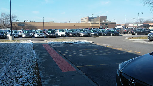 Used Car Dealer «DriveTime Used Cars», reviews and photos, 7717 95th St, Hickory Hills, IL 60457, USA