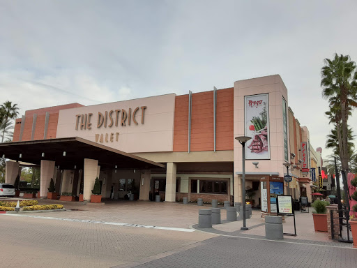 Movie Theater «AMC Tustin 14 at The District», reviews and photos, 2457 Park Ave, Tustin, CA 92782, USA