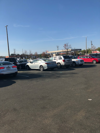 Home Goods Store «Dollar General», reviews and photos, 3427 Hillsborough Rd, Durham, NC 27705, USA