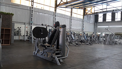 Body building and fitness gym - C. Herrera y Cairo 163, De Santiago, 45500 San Pedro Tlaquepaque, Jal., Mexico