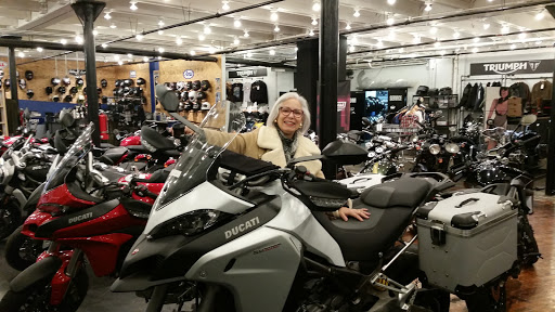 Motorcycle Dealer «Motoworks Chicago», reviews and photos, 1901 S Western Ave, Chicago, IL 60608, USA