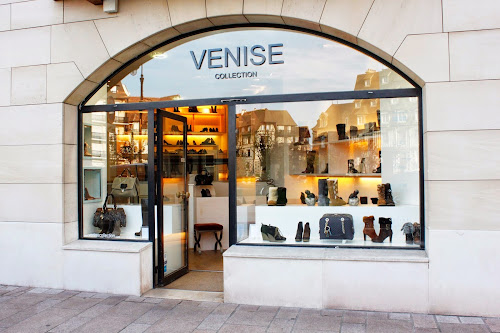 Magasin de chaussures Venise Collection Deauville