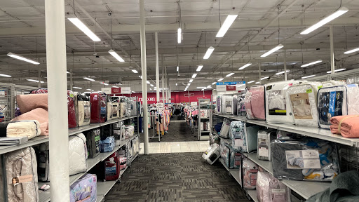 Clothing Store «Burlington Coat Factory», reviews and photos, 800 Barnum Avenue Cutoff, Stratford, CT 06614, USA