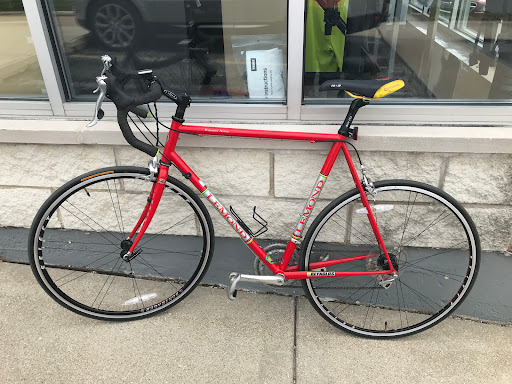 Bicycle Store «Trek Bicycle Store», reviews and photos, 639 Ogden Ave, Downers Grove, IL 60515, USA