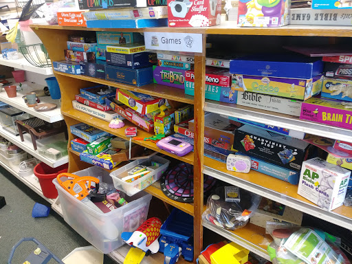 Thrift Store «Portland Adventist Community Services», reviews and photos, 11020 NE Halsey St, Portland, OR 97220, USA