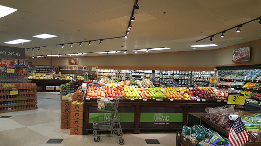 Grocery Store «Quality Food Center», reviews and photos, 6940 Coal Creek Pkwy SE, Newcastle, WA 98059, USA