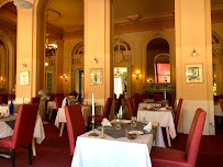 Atmosphère du Restaurant français Restaurant L'Orangerie (by Popinns) à Plombières-les-Bains - n°16