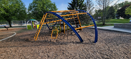 Community Center «Burning Bush Community Center», reviews and photos, 1313 N Burning Bush Ln, Mt Prospect, IL 60056, USA