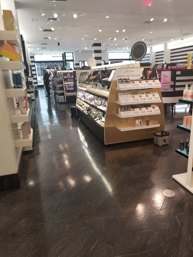 Cosmetics Store «SEPHORA», reviews and photos, 6000 W Markham St #3130, Little Rock, AR 72205, USA