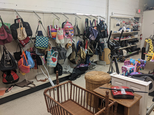Thrift Store «Volunteers of America Thrift Store– Brunswick», reviews and photos