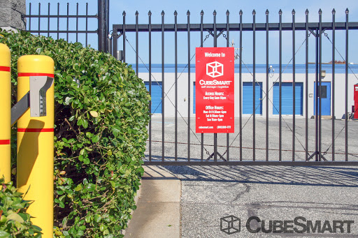 Self-Storage Facility «CubeSmart Self Storage», reviews and photos, 16 W Aylesbury Rd, Timonium, MD 21093, USA