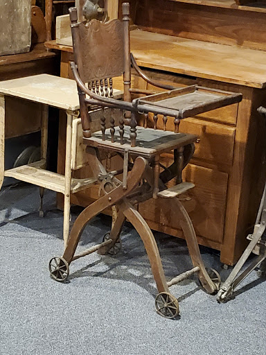 Furniture Store «Amanda Furniture Store», reviews and photos, 302 E Main St, Amanda, OH 43102, USA