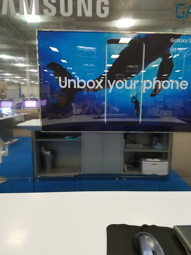 Electronics Store «Best Buy», reviews and photos, 1795 County Rd D E, Maplewood, MN 55109, USA