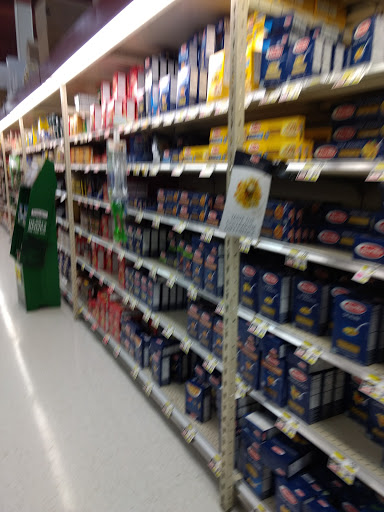 Grocery Store «ShopRite», reviews and photos, 2102-2130 N 2nd St, Millville, NJ 08332, USA